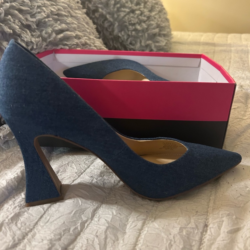 Blue Suede Pumps
